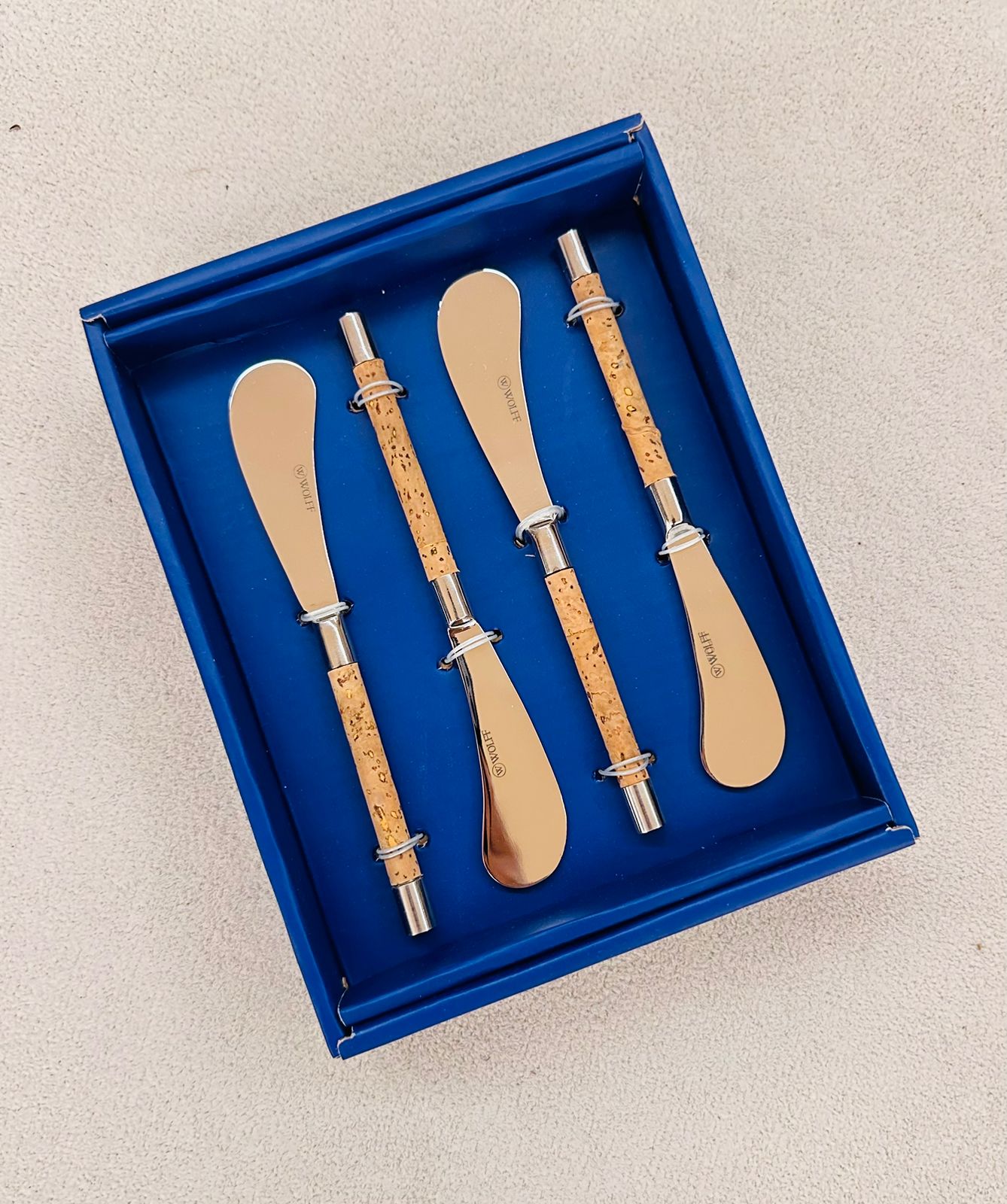 Conjunto 4 Espátulas de Aço Inox com Cabo de Cortiça