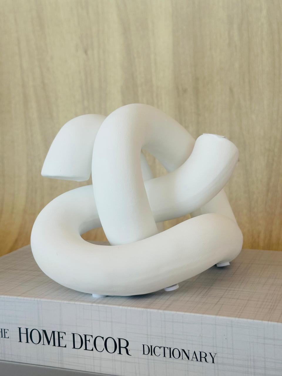 ESCULTURA KNOT BRANCA