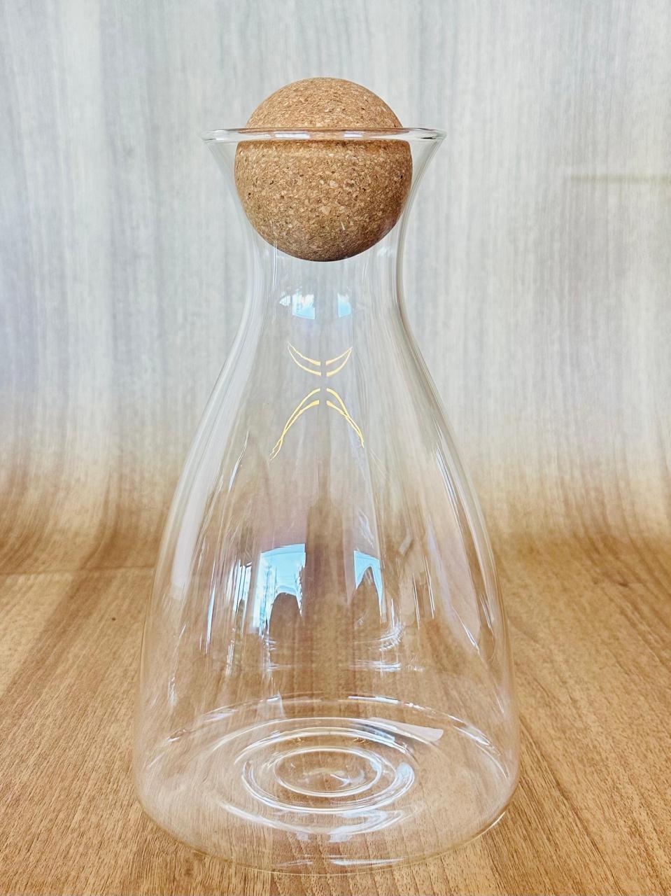 POTICHE DE VIDRO COM CORTIÇA