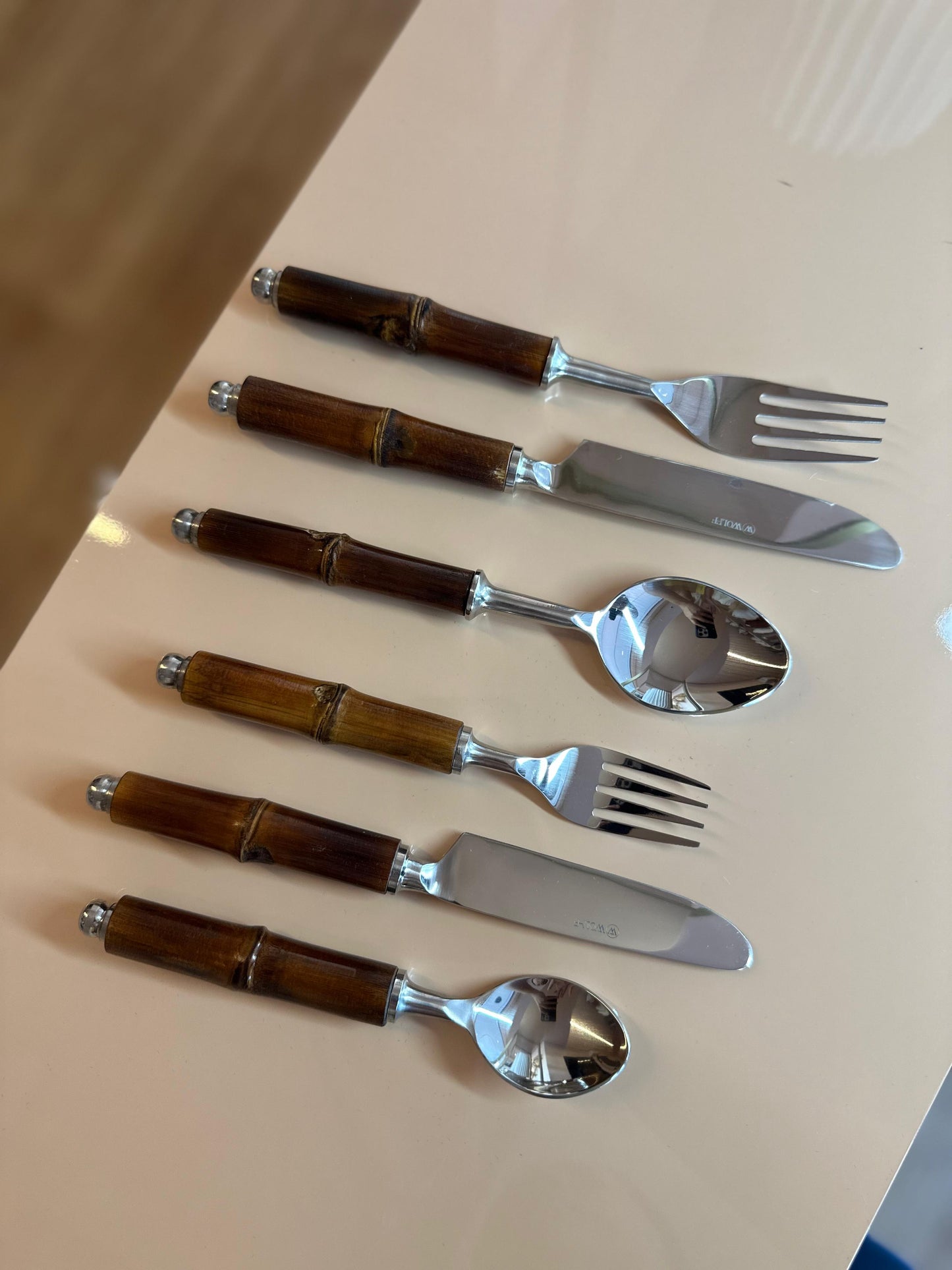 CONJUNTO 6 TALHERES DE AÇO INOX COM CABO DE BAMBU