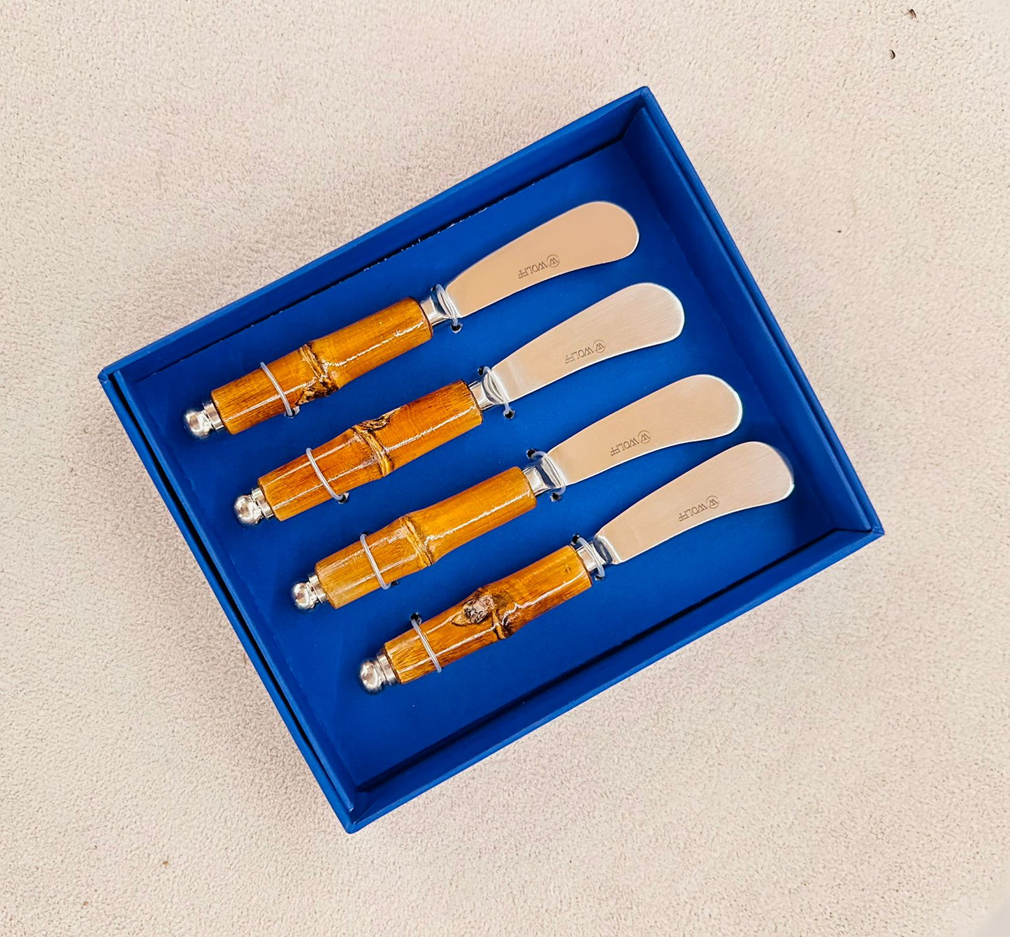 Conjunto 4 Espátulas de Aço Inox com Cabo de Bambu