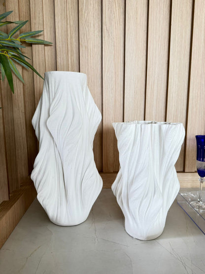 VASO EM PORCELANA BRANCA