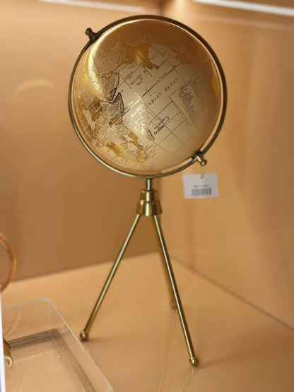 GLOBO DECORATIVO C/ PÉ DOURADO