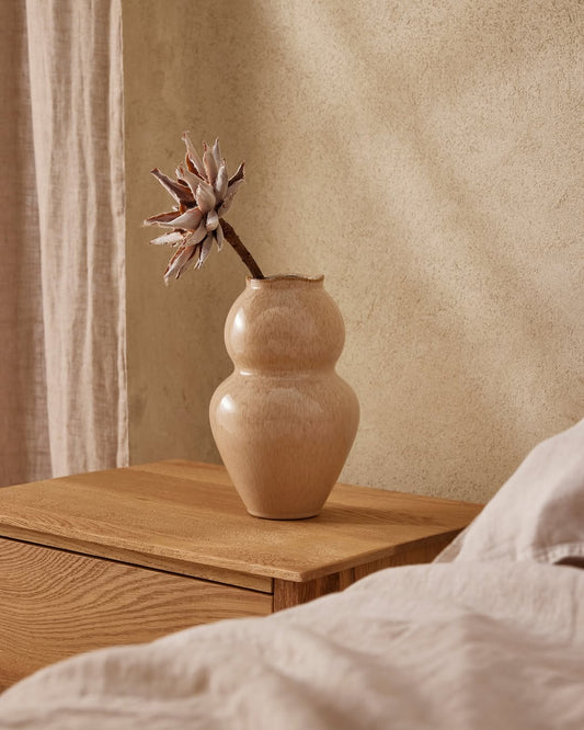 VASO DECORATIVO DE CERÂMICA ORGÂNICA – BEGE NATURAL