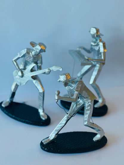 ESCULTURA MÚSICO TECLADISTA