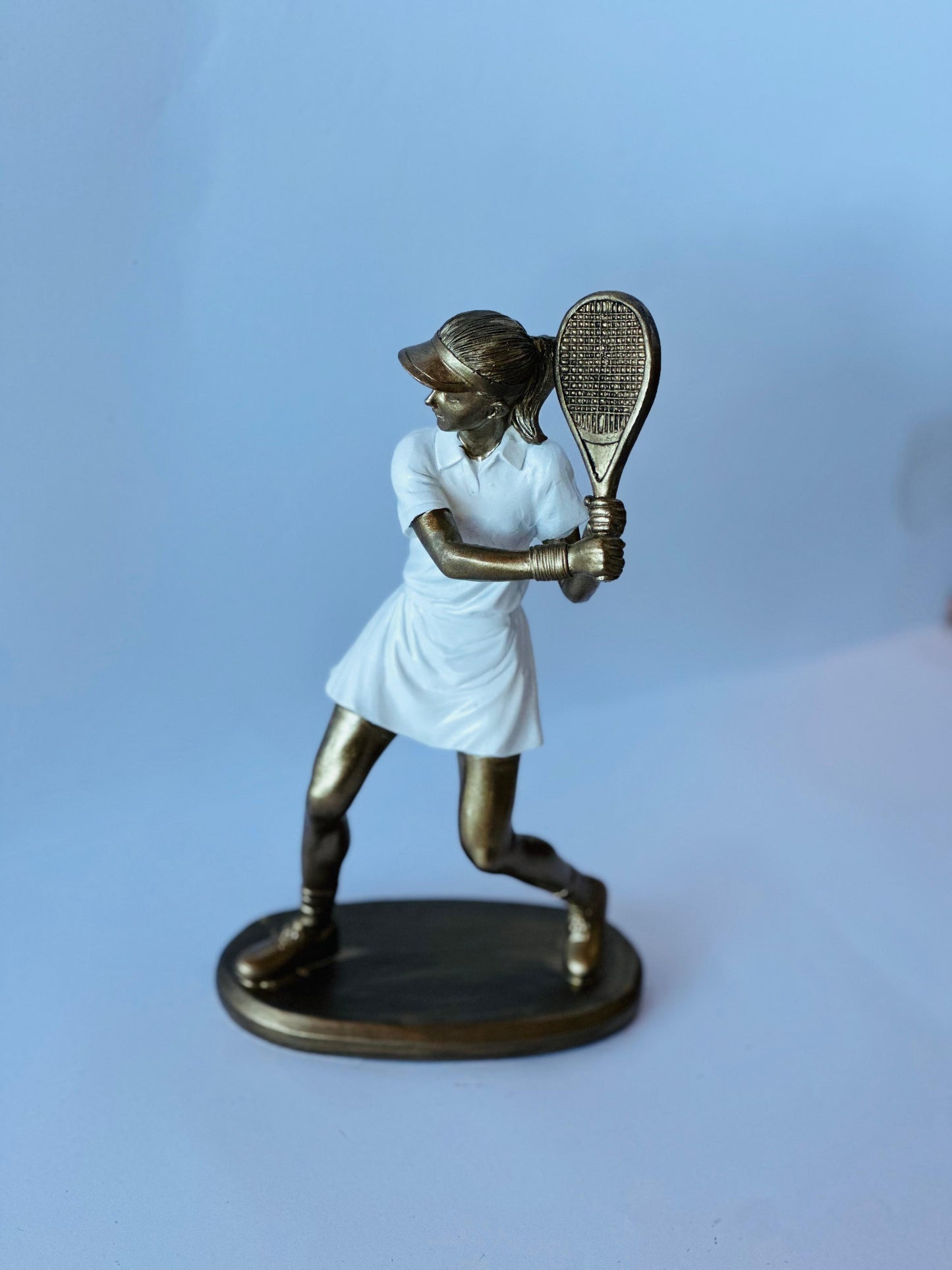 ESCULTURA TENISTA FEMININO