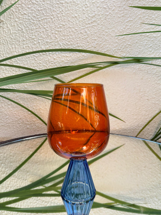 TAÇA DE VIDRO PARA ÁGUA BRISTOL LARANJA E AZUL 630ML